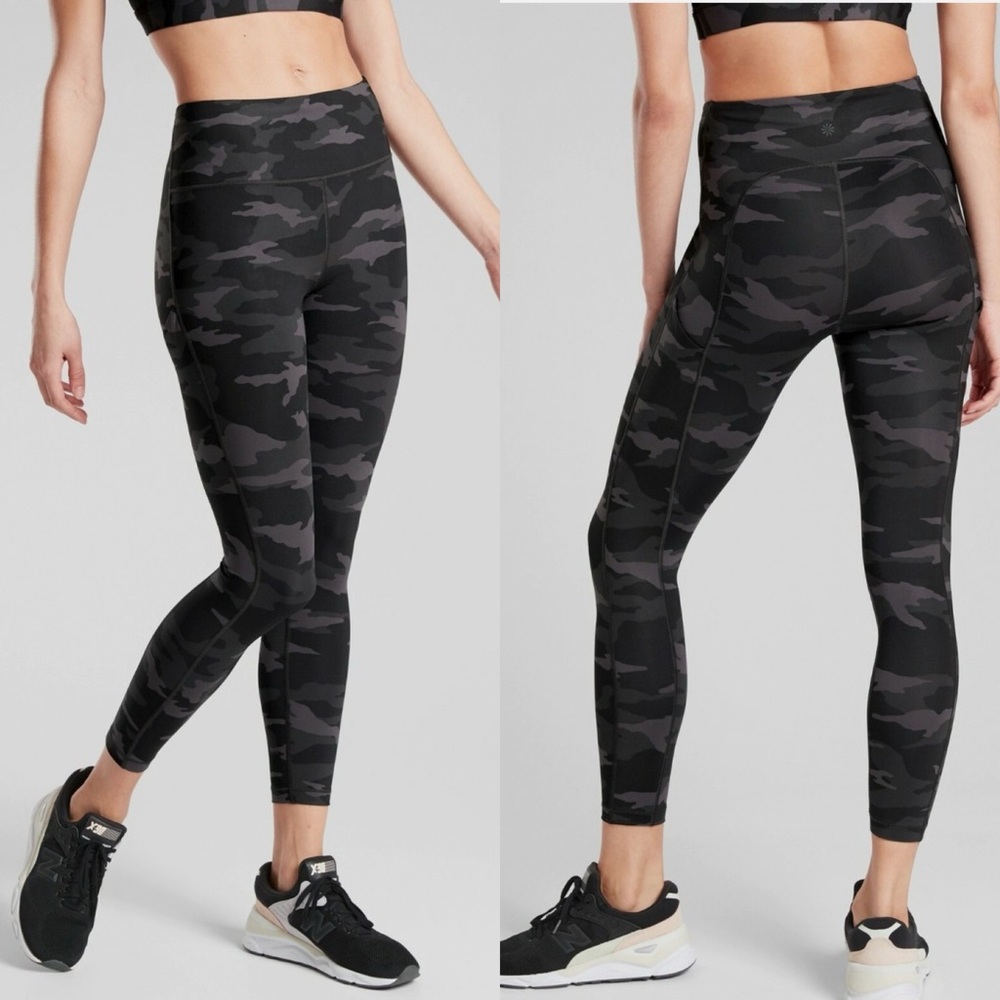 Athleta | Ultimate Stash Pocket Camo 7/8 Tights